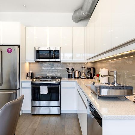 Dharma Home Suites Хобокен Экстерьер фото